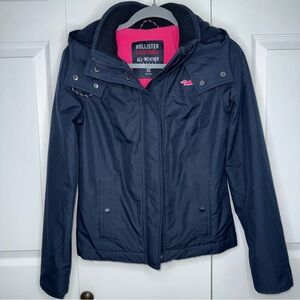 Hollister Women's All Weather Dark Blue with‎ Neon Pink lining XS Jacket